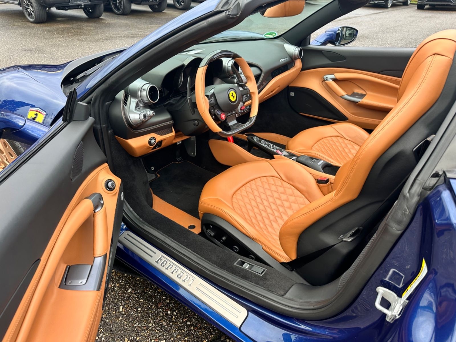 Ferrari F8 Spider*Carbon ADAS JBL Lift Diamond Stiching* foto 18