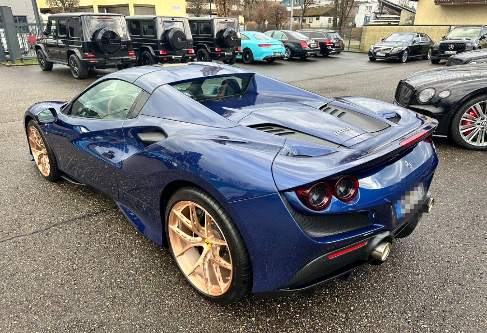 Ferrari F8 Spider*Carbon ADAS JBL Lift Diamond Stiching* foto 7
