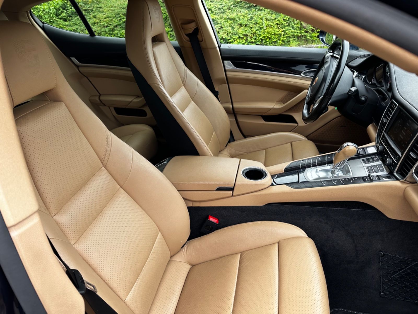 Porsche Panamera 4 Edition foto 6