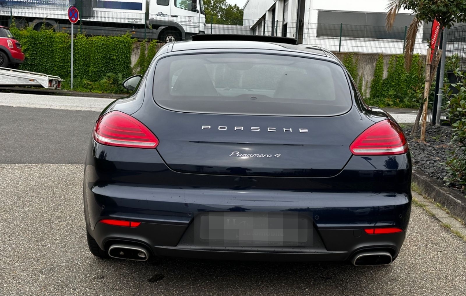 Porsche Panamera 4 Edition foto 10