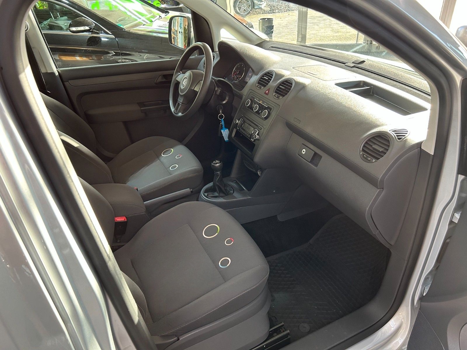 Volkswagen Caddy Maxi Roncalli 2.0TDI Behindertengerecht foto 19