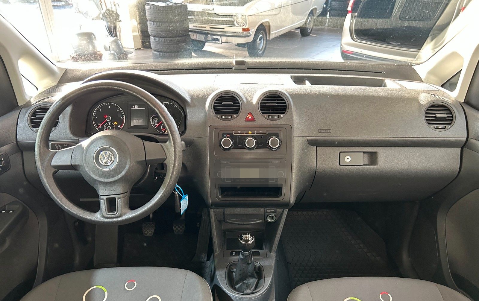 Volkswagen Caddy Maxi Roncalli 2.0TDI Behindertengerecht foto 20