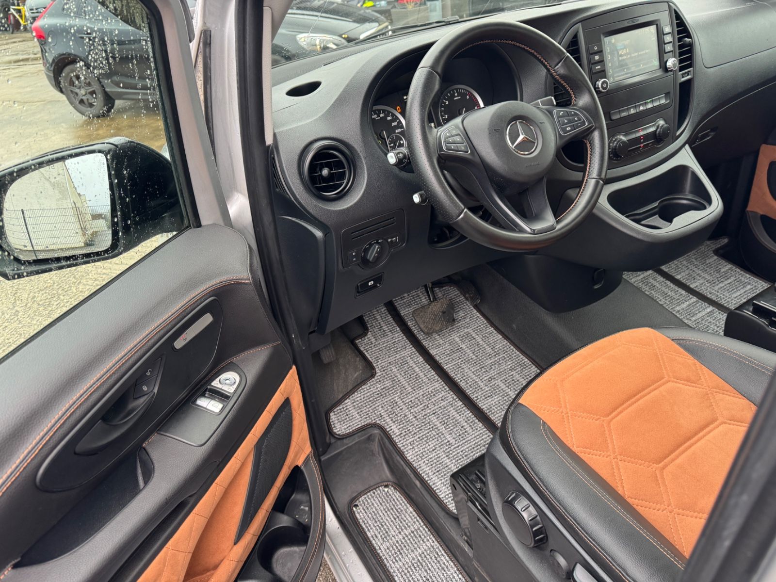 Mercedes-Benz V 220  Vito 116 CDI Lang WOMO VIP BUS CAMPER foto 14