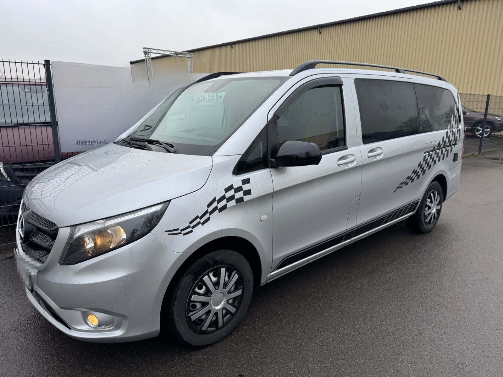 Mercedes-Benz V 220  Vito 116 CDI Lang WOMO VIP BUS CAMPER foto 3