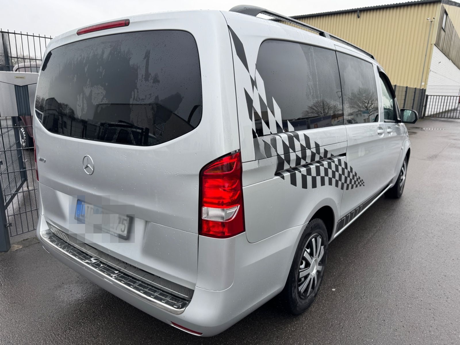 Mercedes-Benz V 220  Vito 116 CDI Lang WOMO VIP BUS CAMPER foto 9