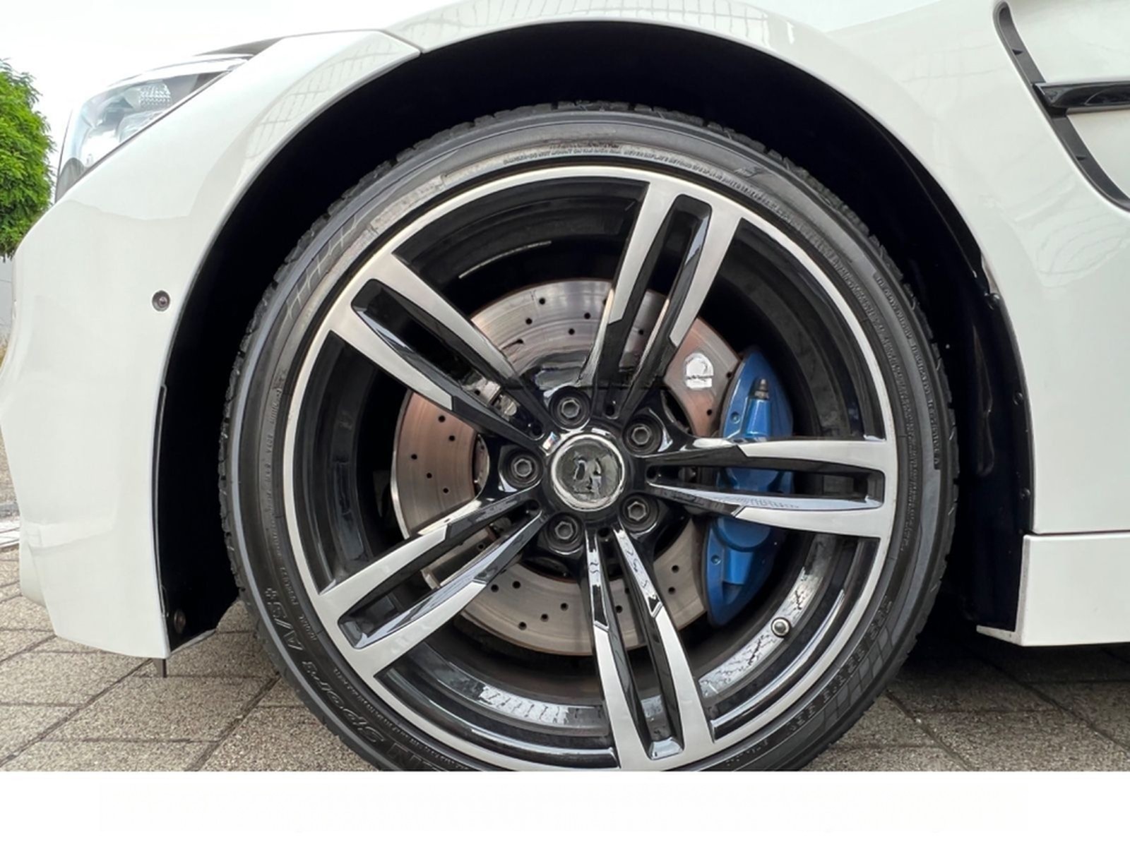 BMW M4 Coupe | Carbon | Head-Up | HK HiFi | Kamera foto 9