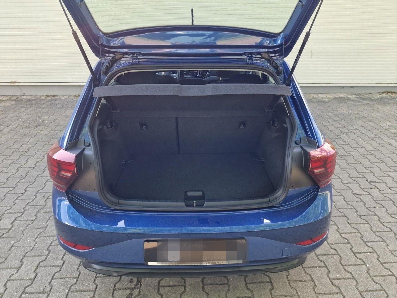 Volkswagen Polo 95PS RFK PDC vo hi SHZ Digi Tacho Life ALU foto 17