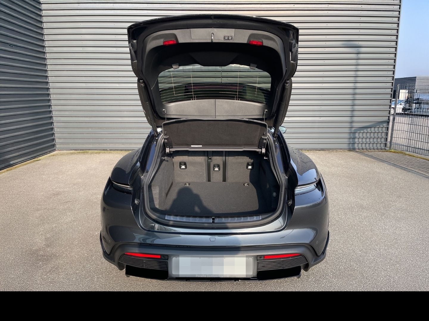 Porsche Taycan 4 Cross Turismo InnoDrive LED-Matrix foto 11
