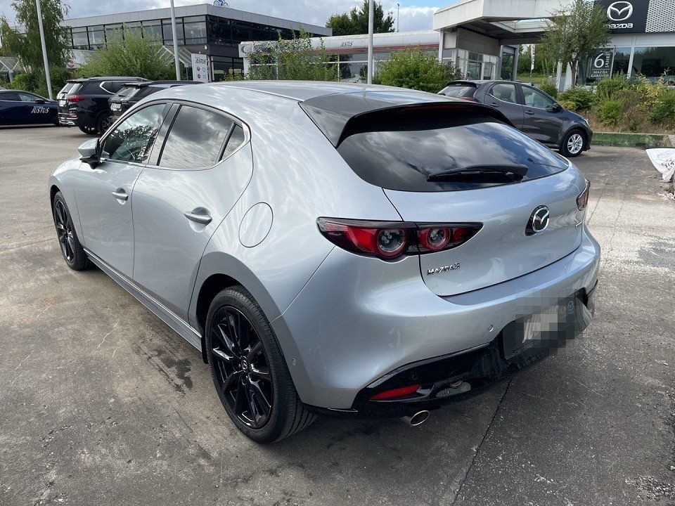 Mazda 3 SKYACTIV-G 2.0 150PS M Hybrid Selection, DES-P foto 2
