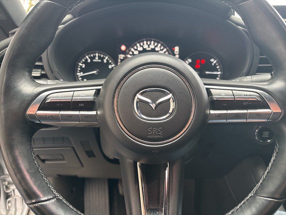 Mazda 3 SKYACTIV-G 2.0 150PS M Hybrid Selection, DES-P foto 9