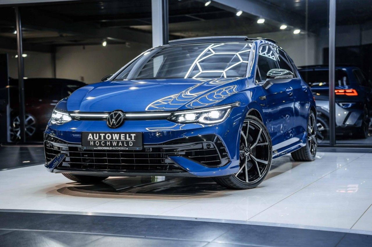 Volkswagen Golf 8 2.0 TSI R Performance DSG 4M H&K PANO IQ foto 2
