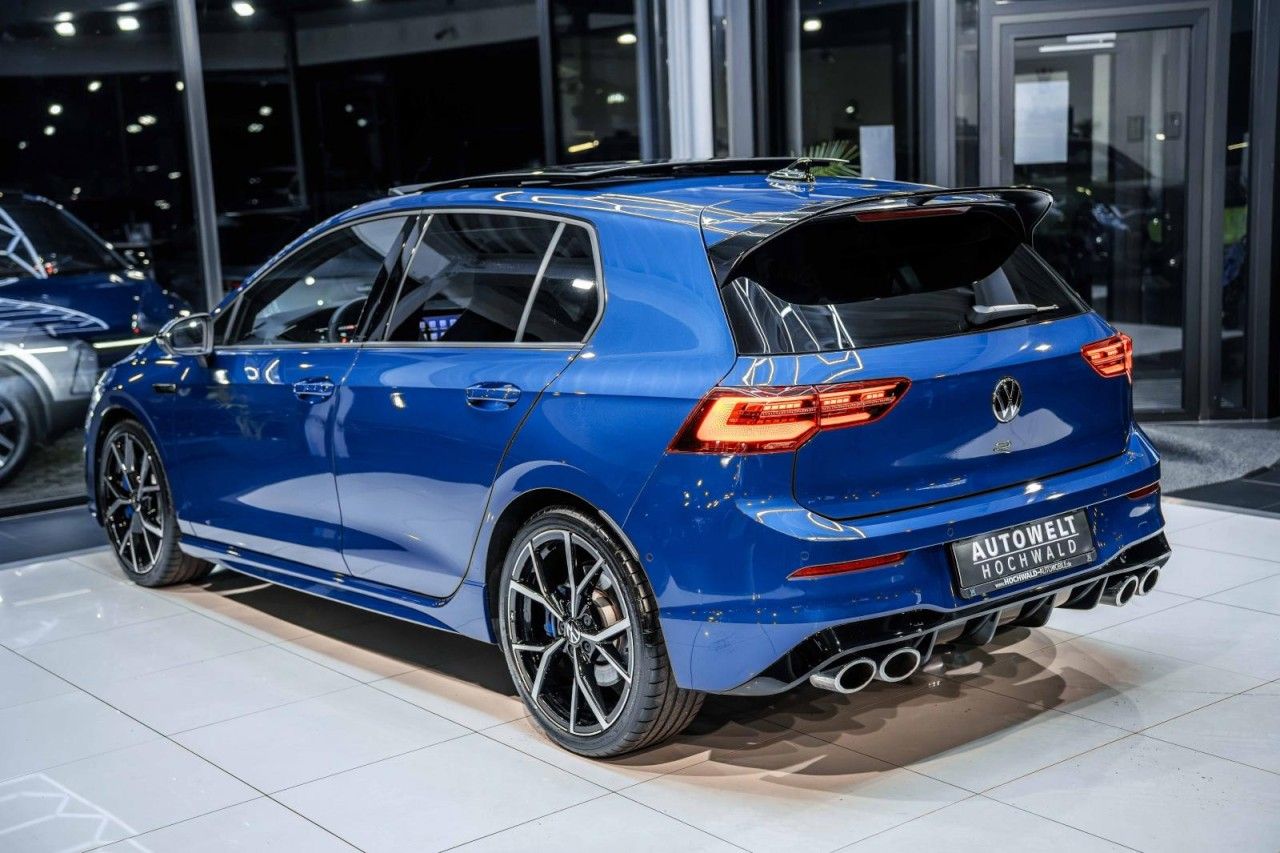 Volkswagen Golf 8 2.0 TSI R Performance DSG 4M H&K PANO IQ foto 11