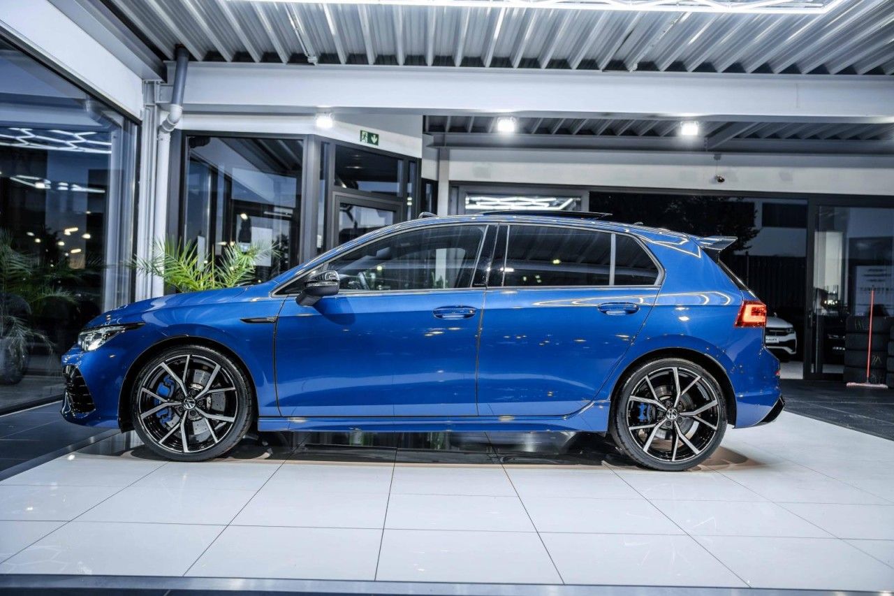 Volkswagen Golf 8 2.0 TSI R Performance DSG 4M H&K PANO IQ foto 10
