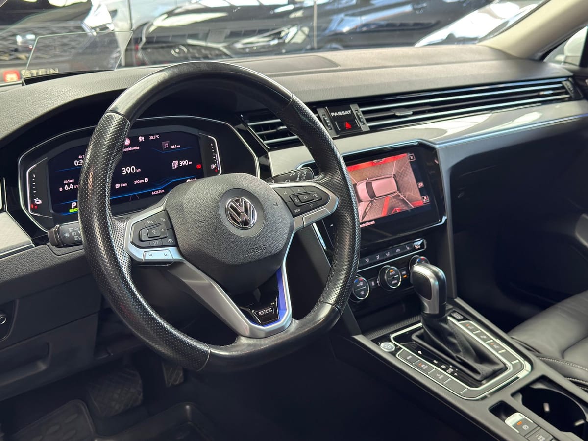 Volkswagen Passat GTE Pano Leder HUD Memory ACC Standhzg foto 12