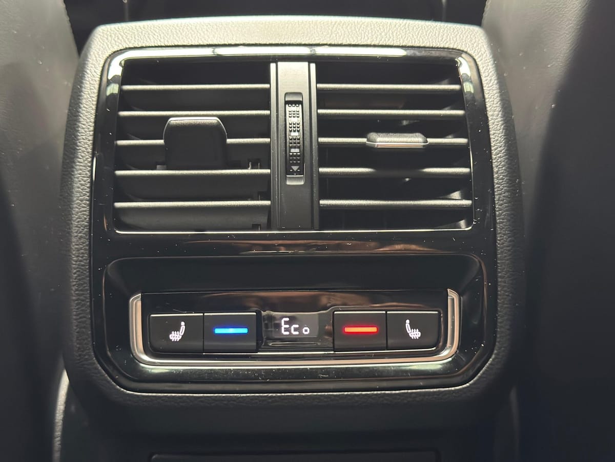 Volkswagen Passat GTE Pano Leder HUD Memory ACC Standhzg foto 24