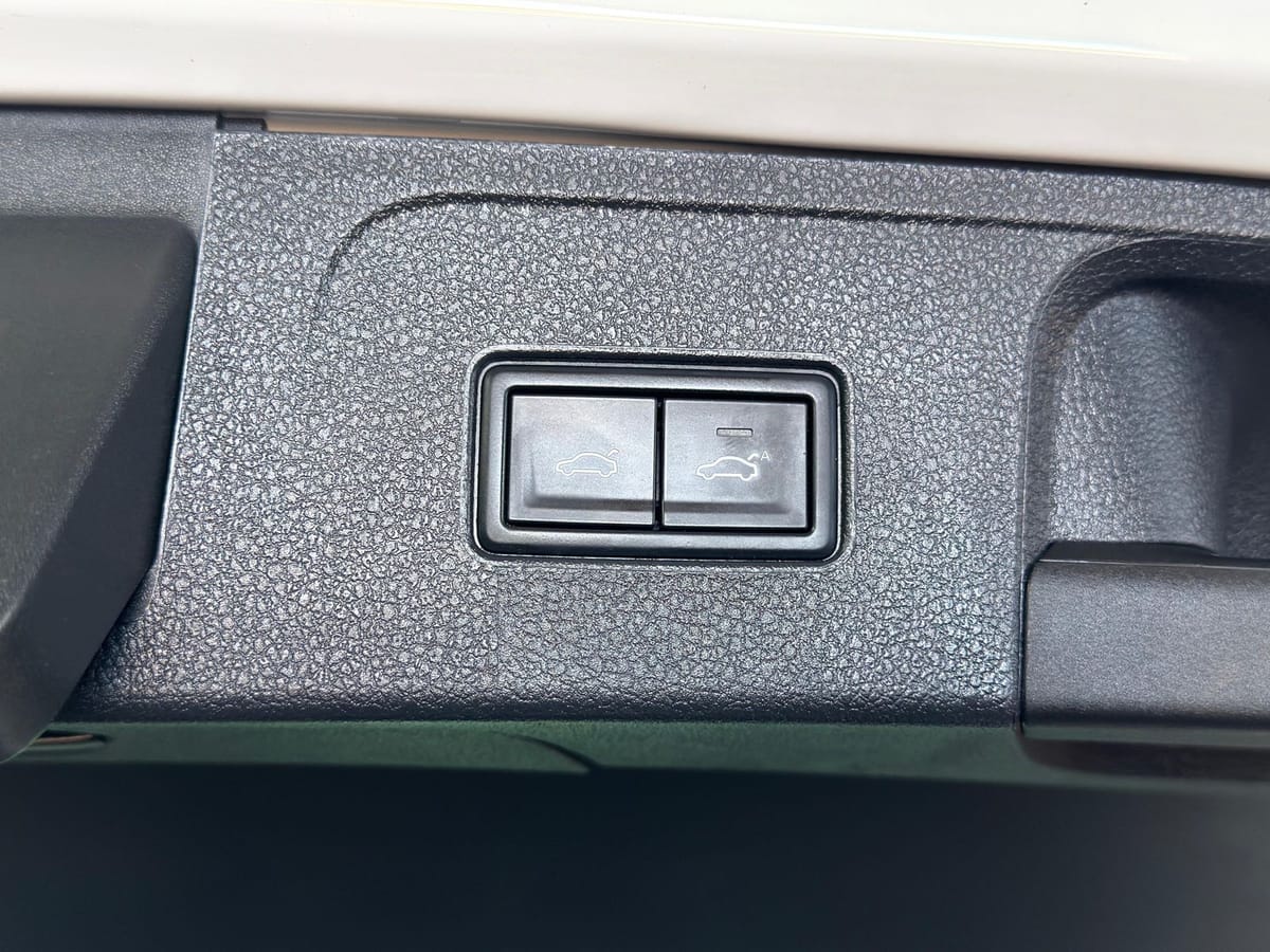 Volkswagen Passat GTE Pano Leder HUD Memory ACC Standhzg foto 5