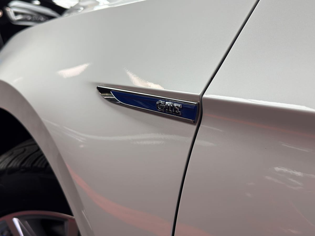 Volkswagen Passat GTE Pano Leder HUD Memory ACC Standhzg foto 10