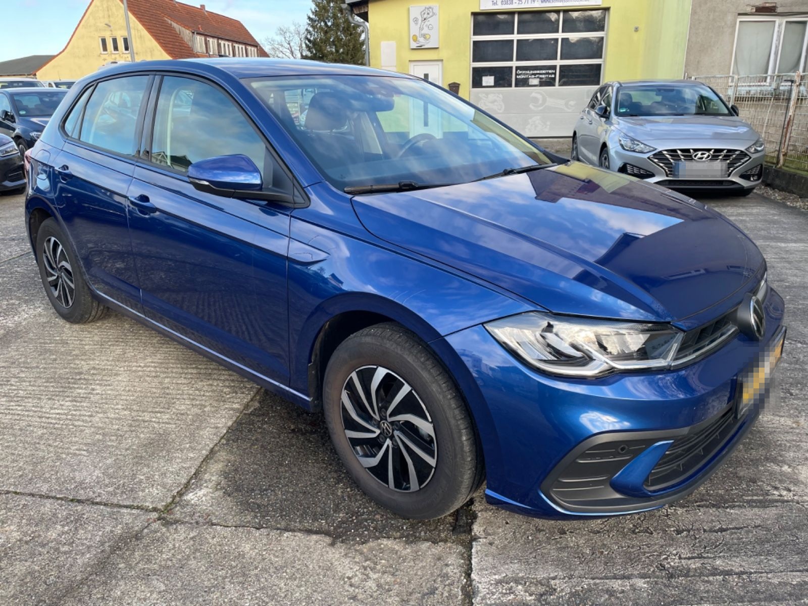Volkswagen Polo VI Life LED / ACC / PDC foto 3