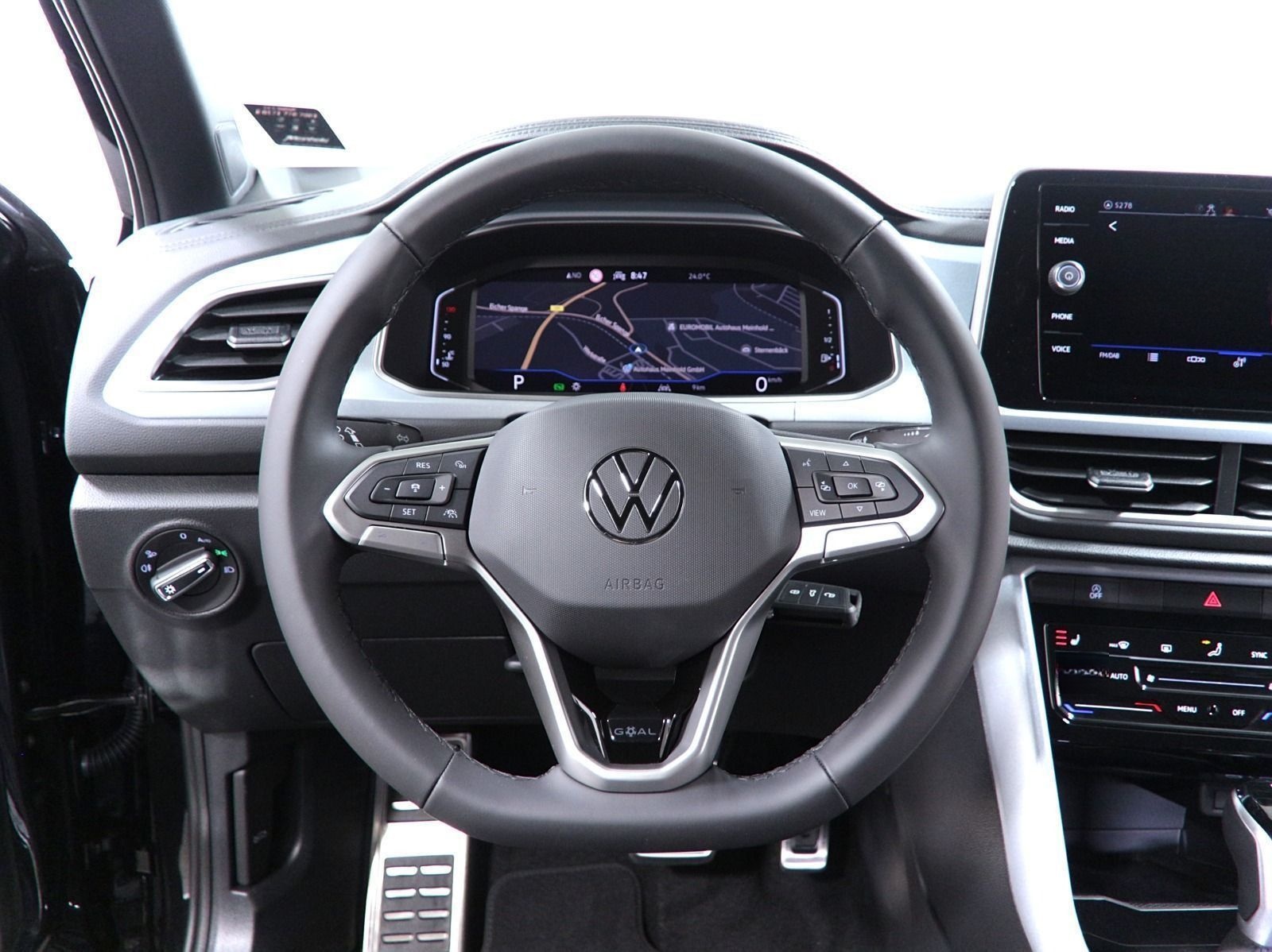 Volkswagen T-Roc 2.0 TDI DSG Goal,18" LED, AHK, Klima, Navi foto 11