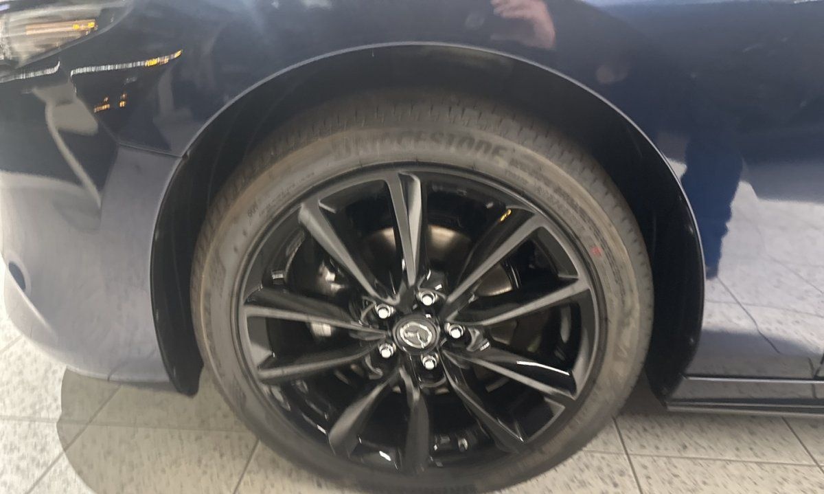 Mazda 3 2.0L e-SKYACTIV X 186ps Aut Exclusive Line foto 24