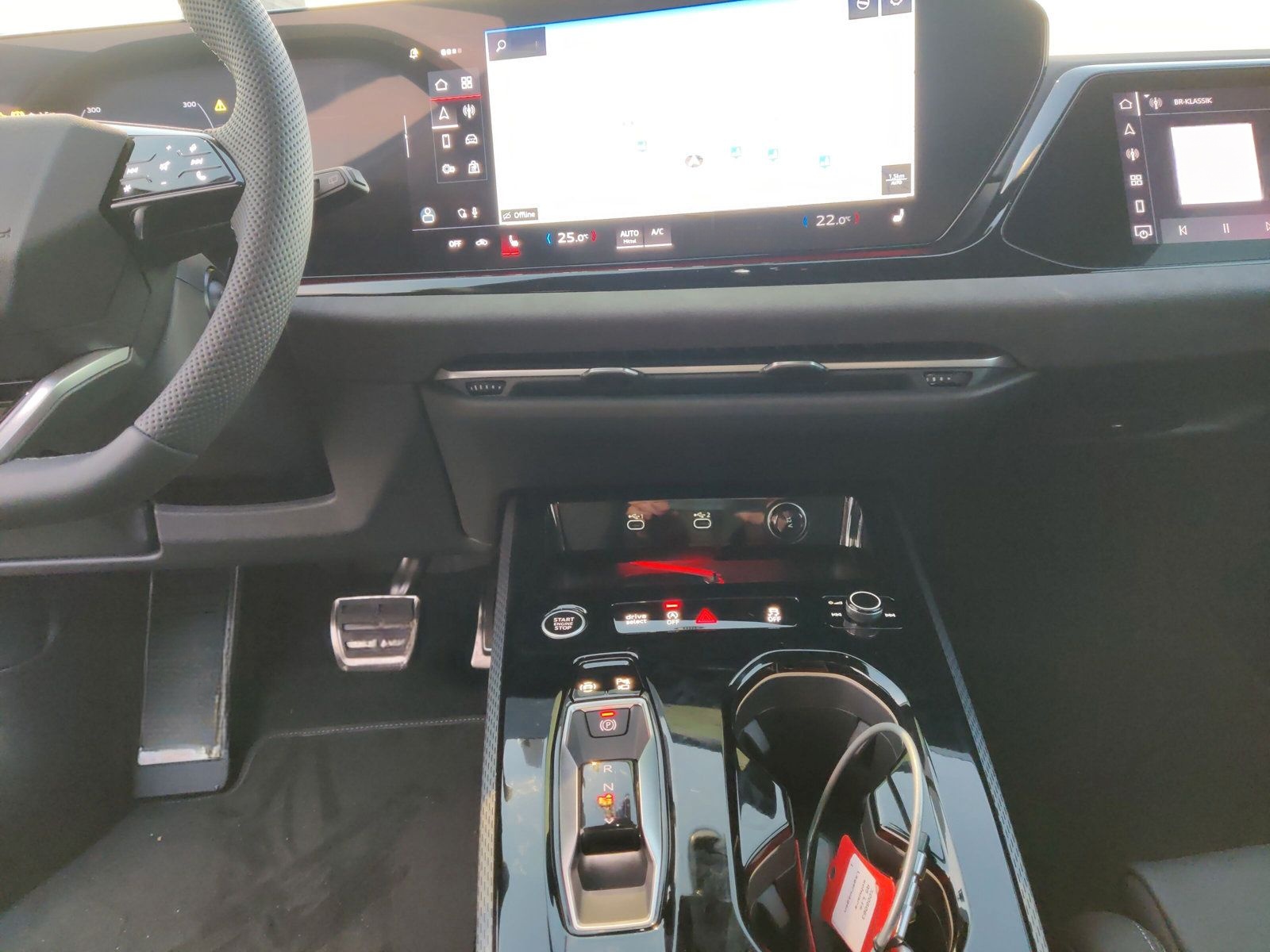 Audi A5 Avant TFSI 150 kW S-tronic S-Line AHK 19 Tech foto 15