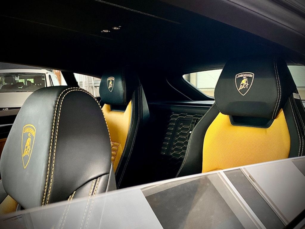 Lamborghini URUS 4.0 EXT./INT.CARBON*GRAU-MATT*Garantie 2026 foto 12