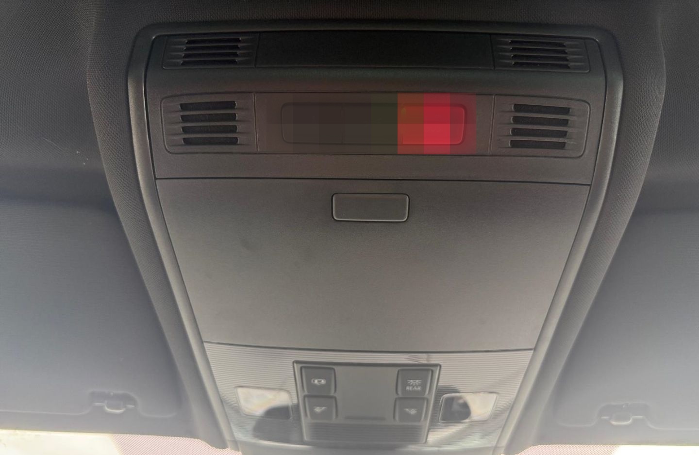 Volkswagen Tiguan ACTIVE 2,0 l TDI AHK-klappbar Navi 360 Ka foto 24