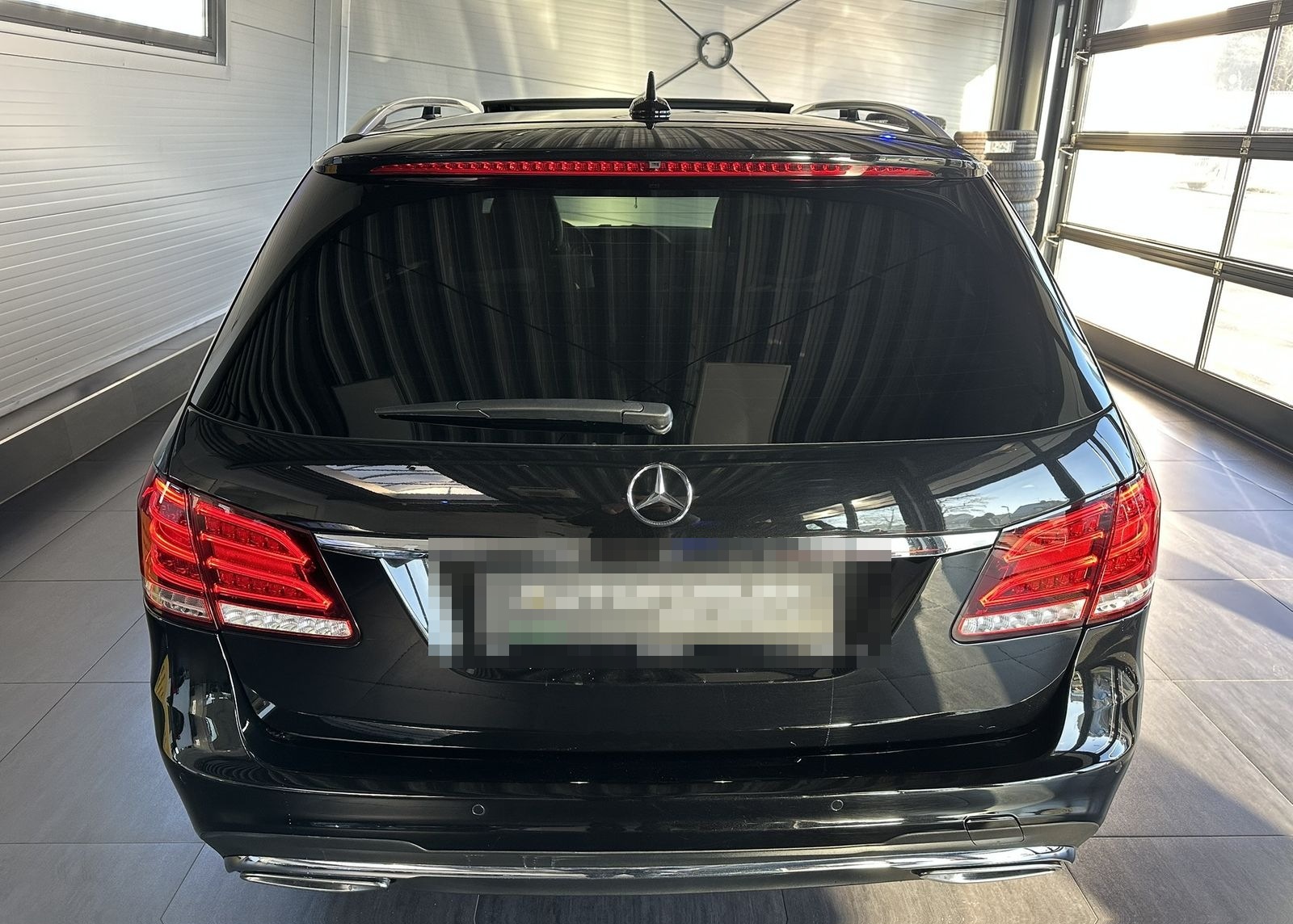 Mercedes-Benz E 350 T BlueTEC 4M AMG|Pano|AHK|LED|Leder|Kamera foto 5