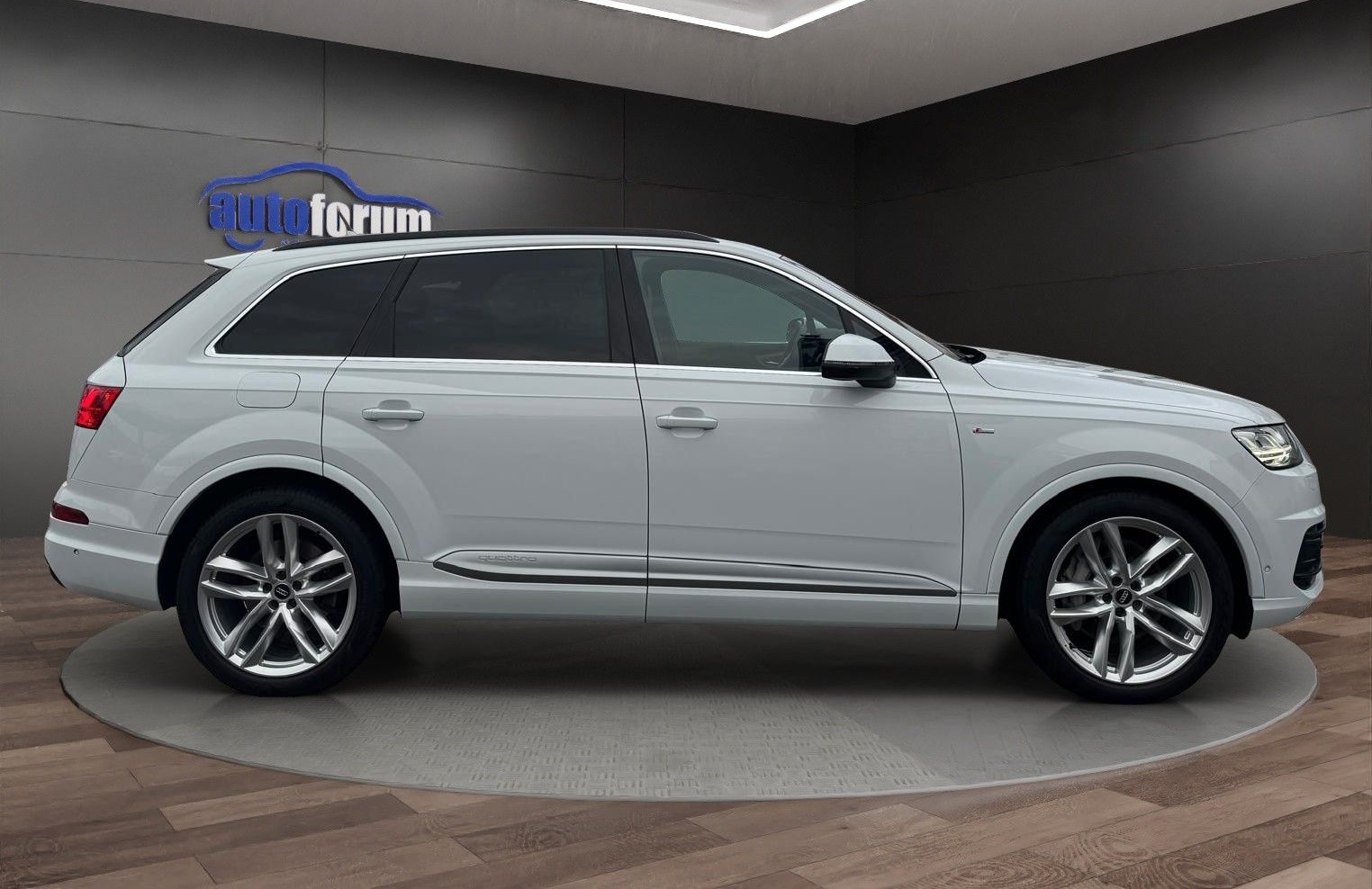 Audi Q7 50 TDI quattro S-LINE°7-SITZER°AHK°MATRIX°HUD foto 7