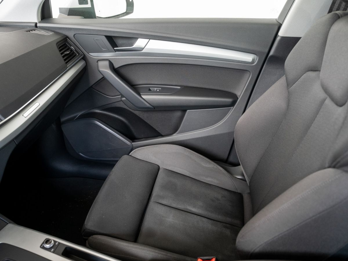 Audi Q5 TFSI e S line S line 55 TFSI e quattro 270(36 foto 20