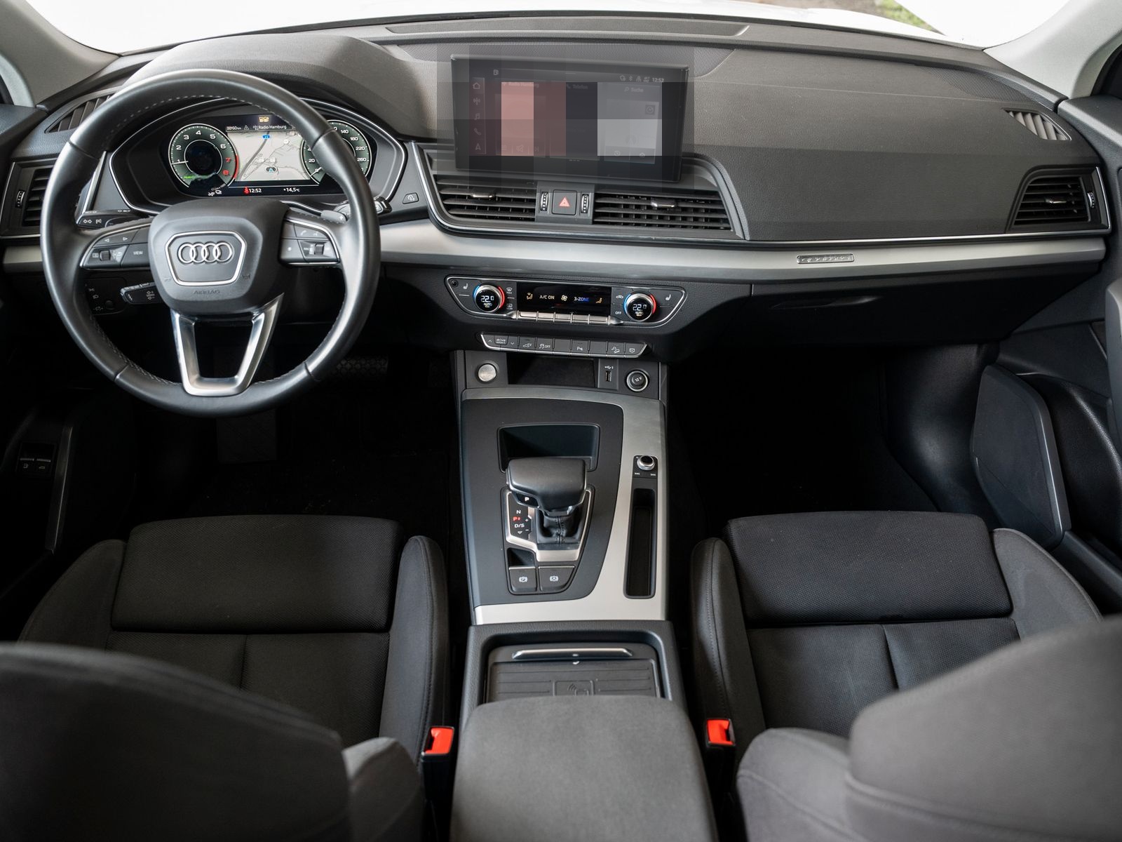 Audi Q5 TFSI e S line S line 55 TFSI e quattro 270(36 foto 10