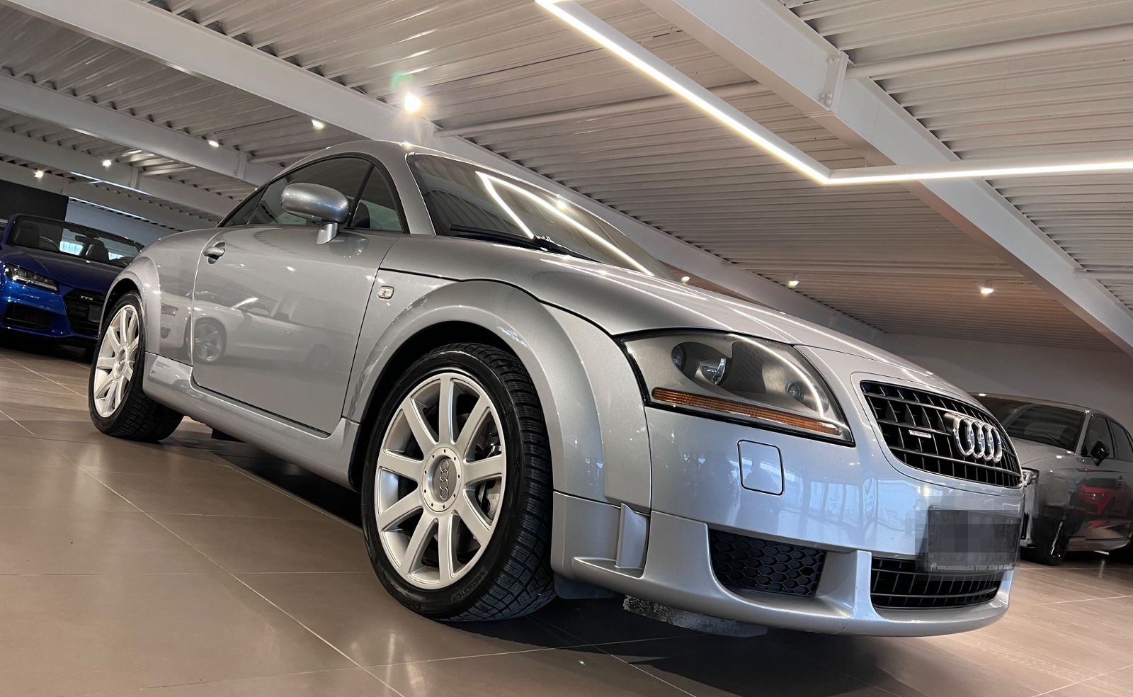 Audi TT Coupe 3.2 V6 DSG quattro NAVI LEDER TEMPOMAT foto 15