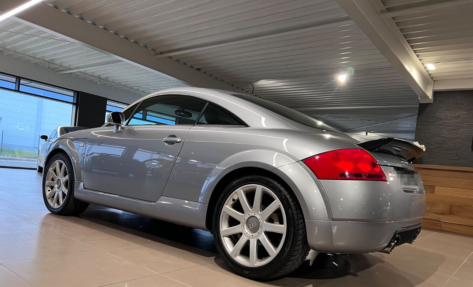 Audi TT Coupe 3.2 V6 DSG quattro NAVI LEDER TEMPOMAT foto 5