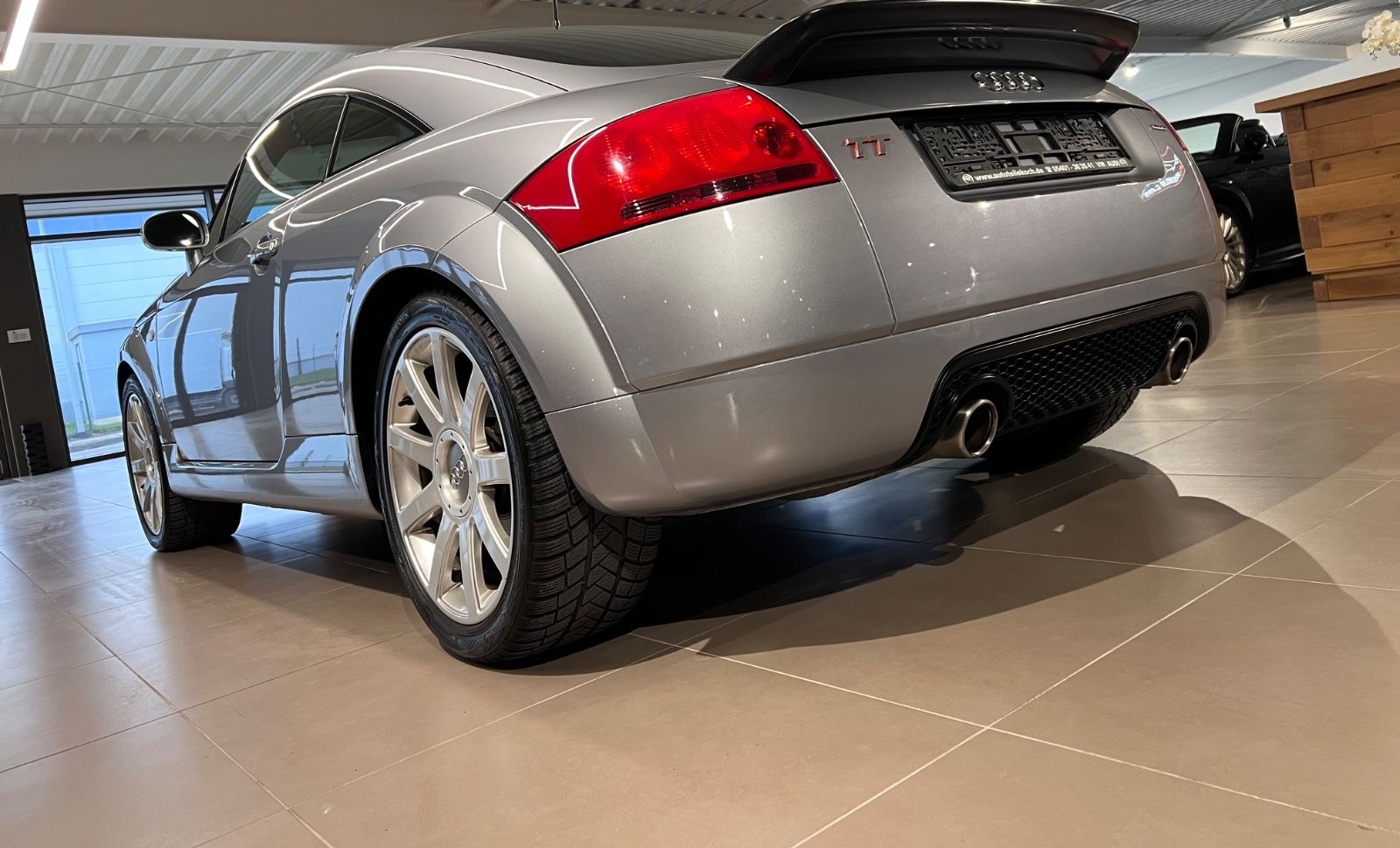 Audi TT Coupe 3.2 V6 DSG quattro NAVI LEDER TEMPOMAT foto 6