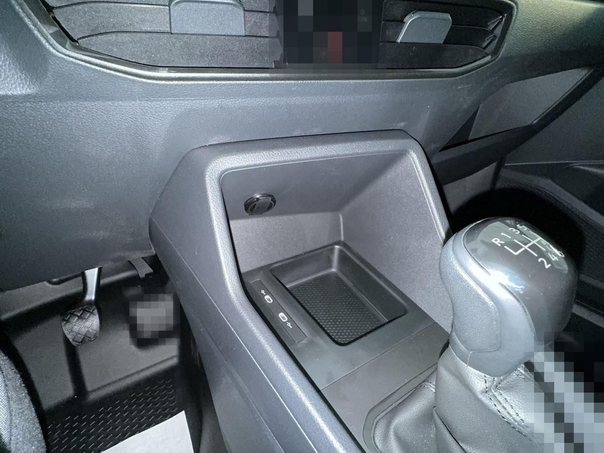 Volkswagen Caddy Cargo 1.5 TSI HECKFLÜGELTÜREN+5J GARANTIE+ foto 24