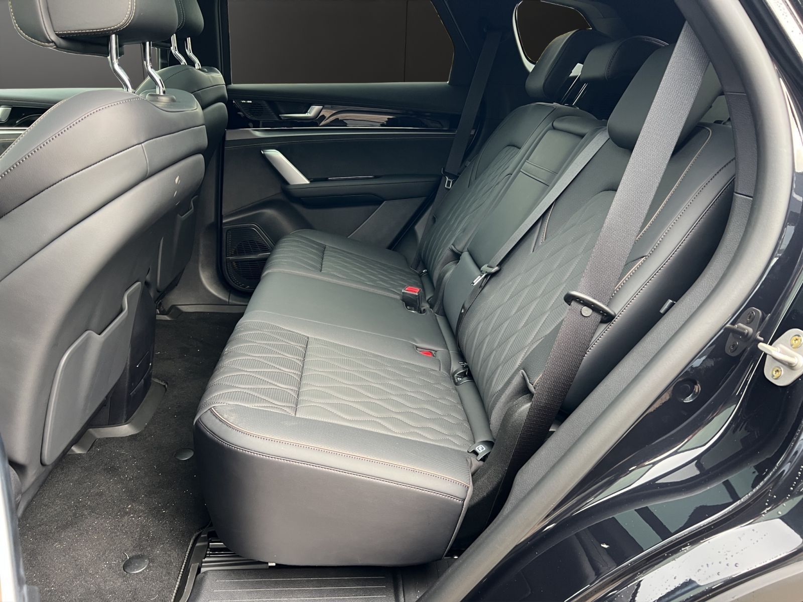 BYD Tang Facelift MY24 foto 13