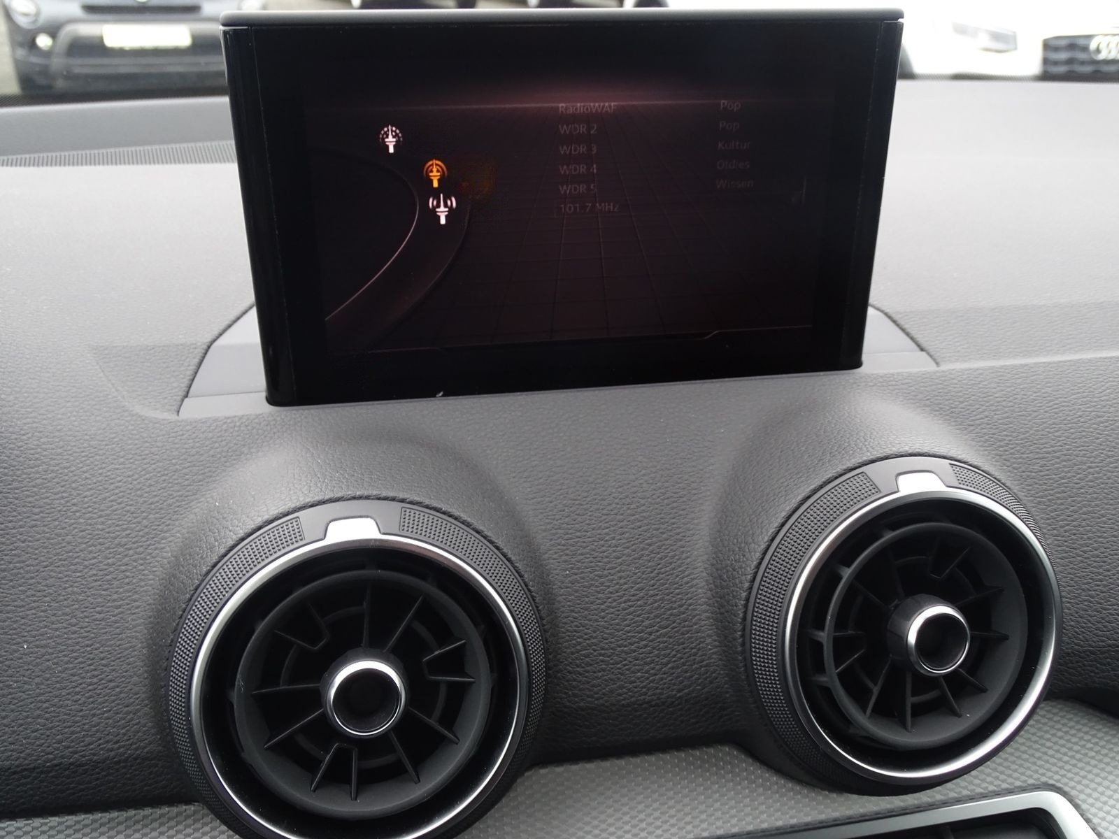 Audi Q2 30 TFSI*LED*DAB*KLIMA*PDC*RFK*TEL.*SPUR ASSI* foto 21