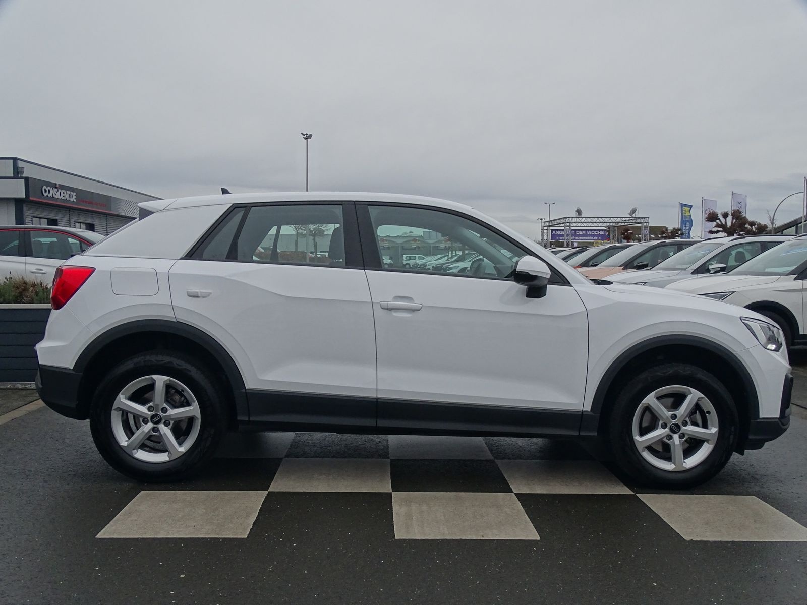 Audi Q2 30 TFSI*LED*DAB*KLIMA*PDC*RFK*TEL.*SPUR ASSI* foto 6