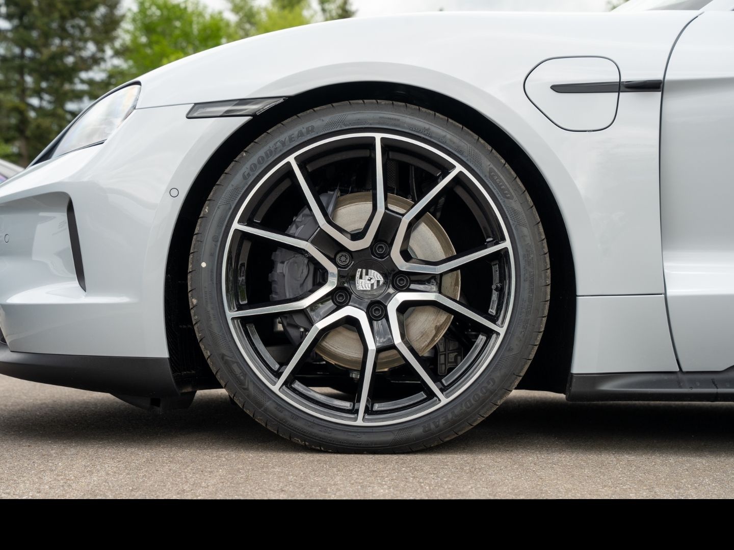 Porsche Taycan Sport Turismo InnoDrive Performancebatter foto 11