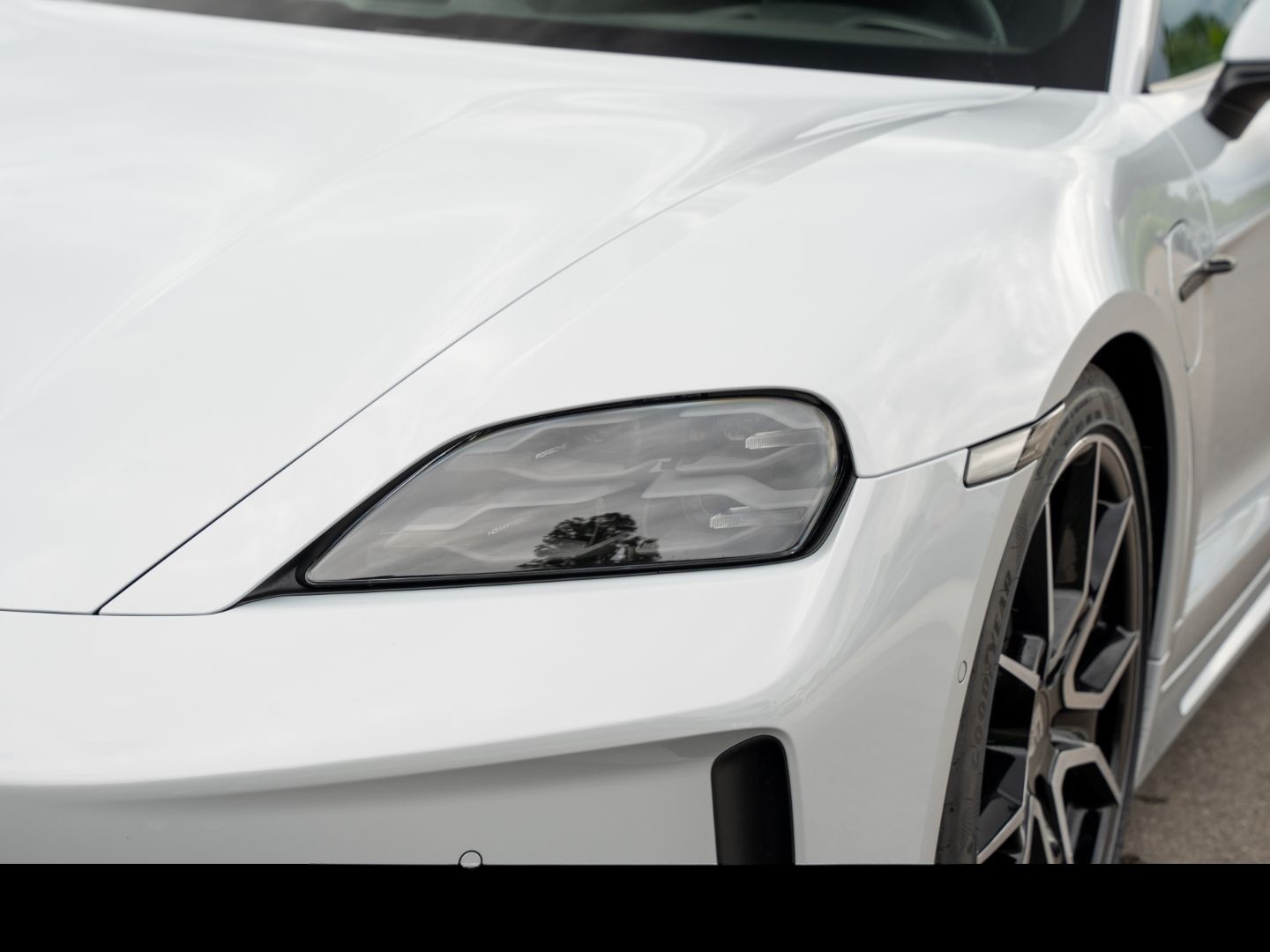 Porsche Taycan Sport Turismo InnoDrive Performancebatter foto 13