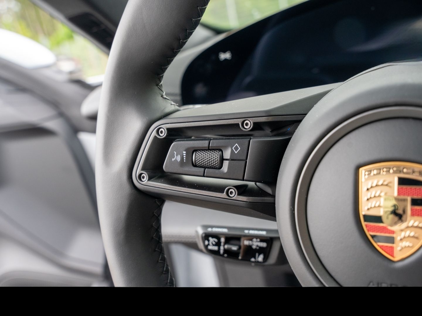 Porsche Taycan Sport Turismo InnoDrive Performancebatter foto 22