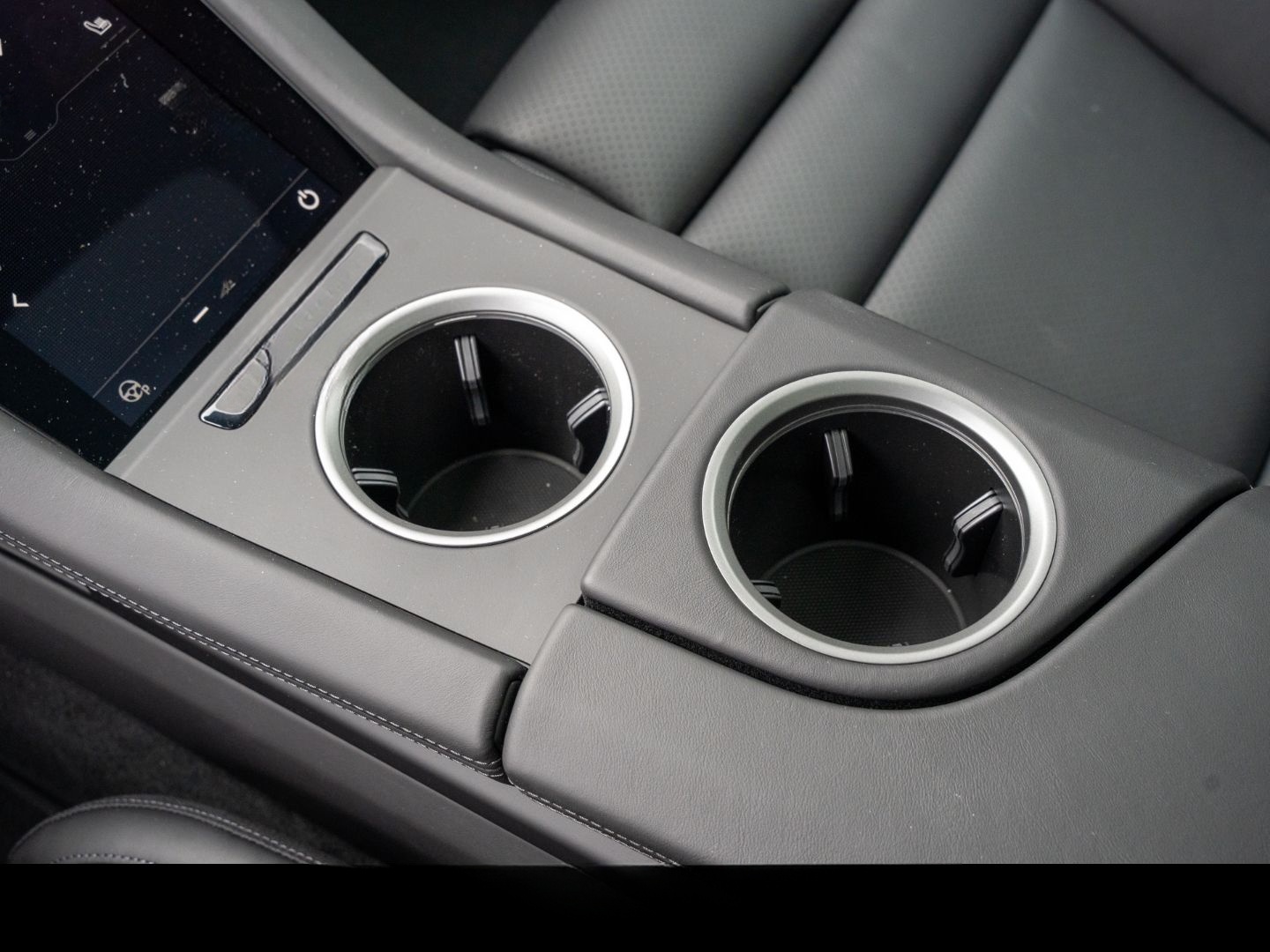 Porsche Taycan Sport Turismo InnoDrive Performancebatter foto 25