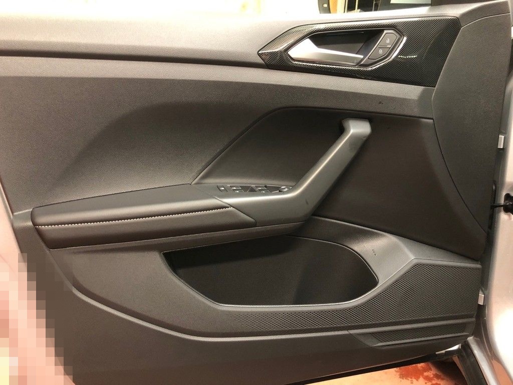 Volkswagen T-Cross 1.5 TSI DSG R-Line AHK Matrix LED foto 13