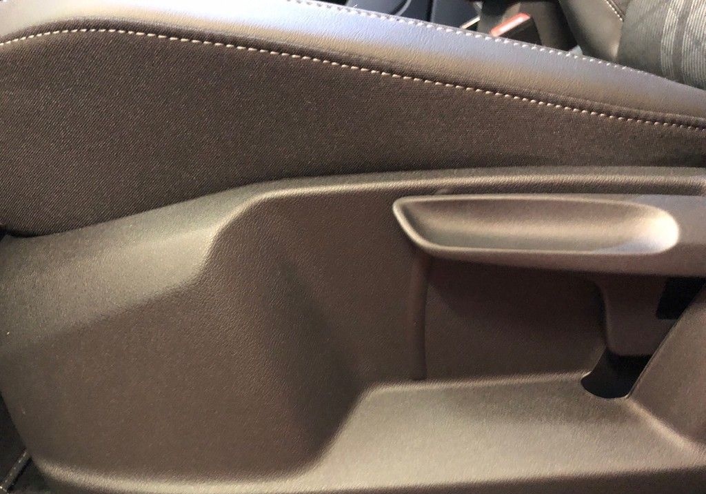 Volkswagen T-Cross 1.5 TSI DSG R-Line AHK Matrix LED foto 14