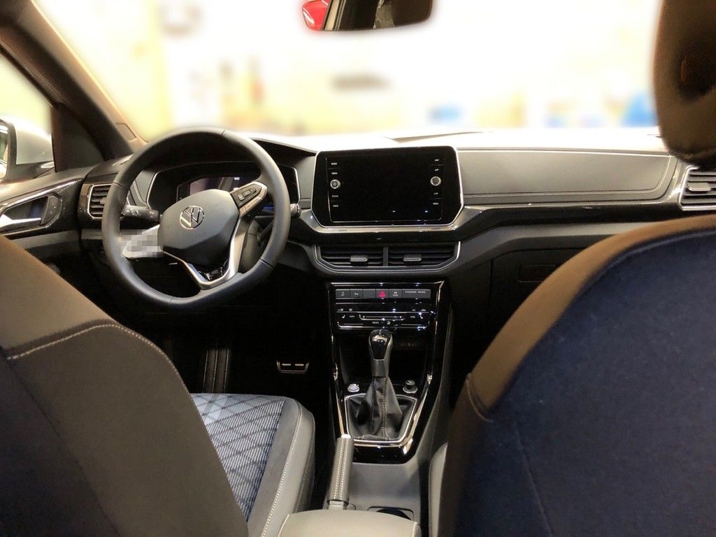 Volkswagen T-Cross 1.5 TSI DSG R-Line AHK Matrix LED foto 7