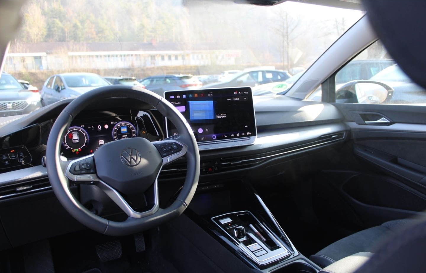 Volkswagen Golf 8 1.5 TSI DSG Style NAVI LED KAMERA HUD ACC foto 22
