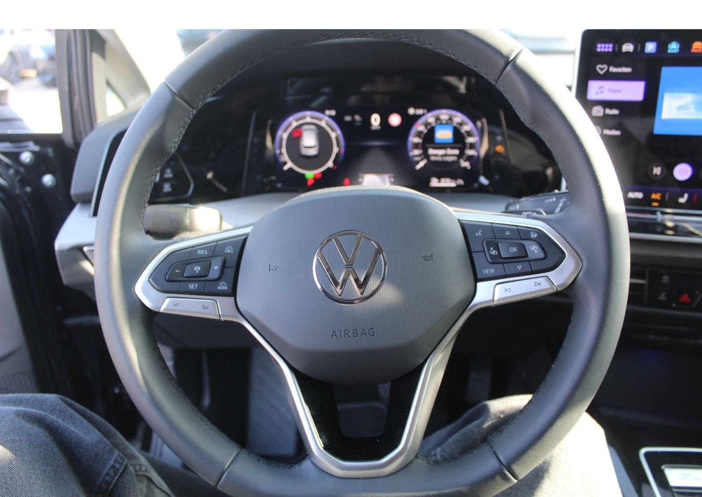 Volkswagen Golf 8 1.5 TSI DSG Style NAVI LED KAMERA HUD ACC foto 9