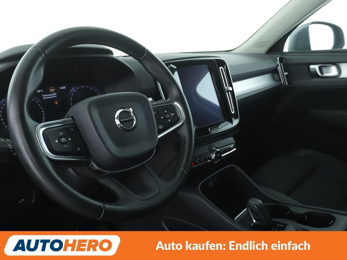 Volvo XC40 2.0 T4 Momentum 2WD foto 11