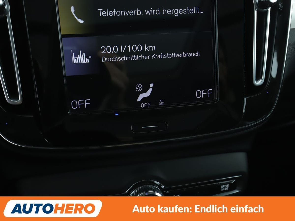 Volvo XC40 2.0 T4 Momentum 2WD foto 22