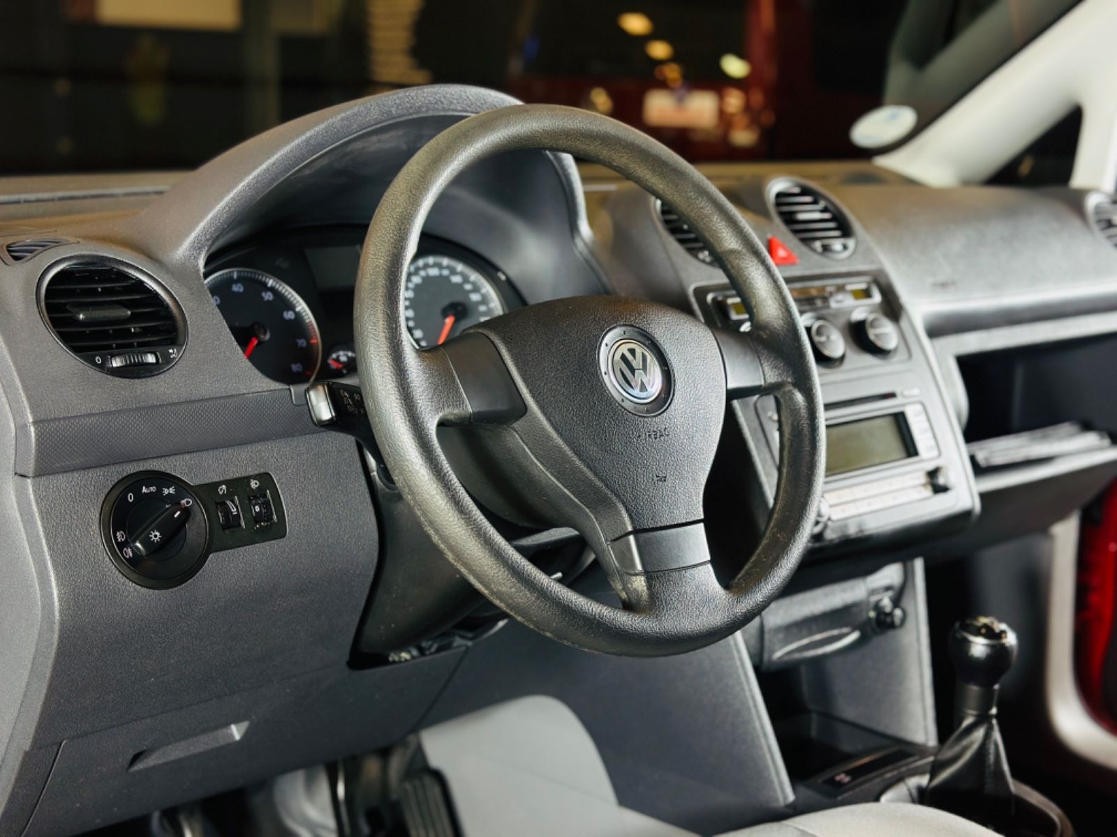 Volkswagen Caddy 1,6-Behindertengerecht-Rampe foto 17